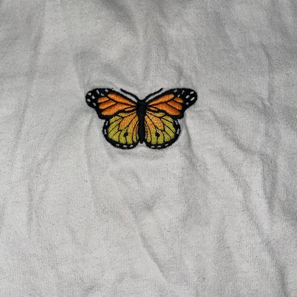 🦋BRANDY MELVILLE🦋 Butterfly Crop Top - Picture 2 of 4